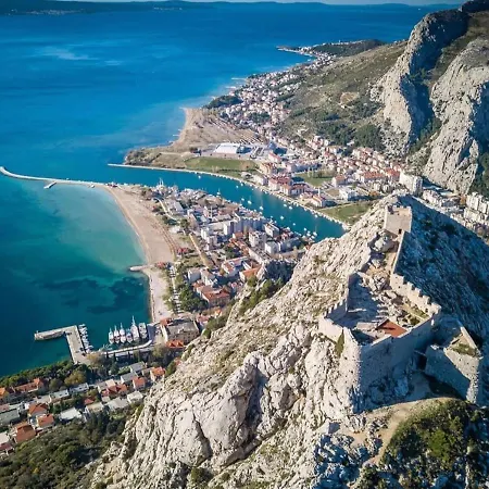 Kadenca * Omis